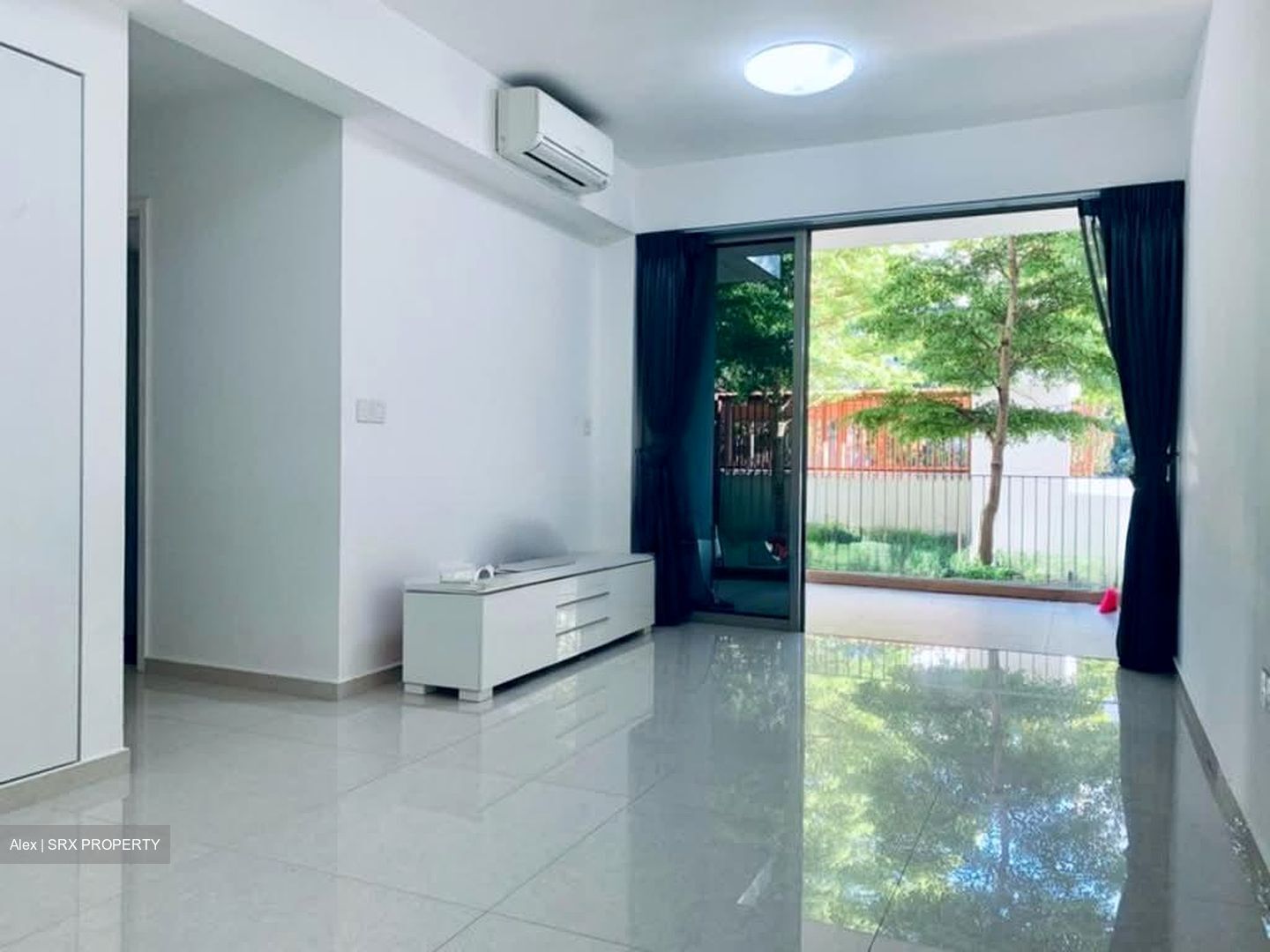 Pasir Ris Avenue (D18), Condominium #569284701